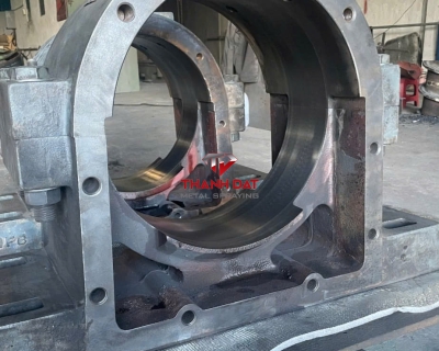 Phun phủ phục hồi gối đỡ vòng bi