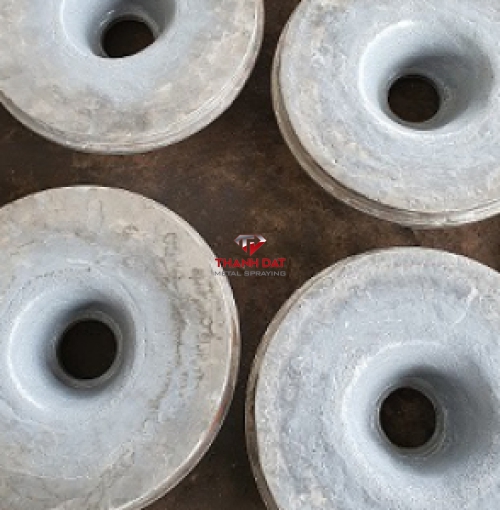 Phục hồi đắp ceramic mặt áp