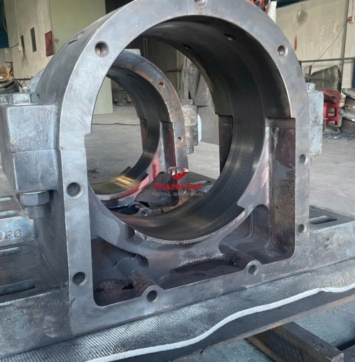Phun phủ phục hồi gối đỡ vòng bi
